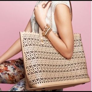 Stella & dot Avalon tote